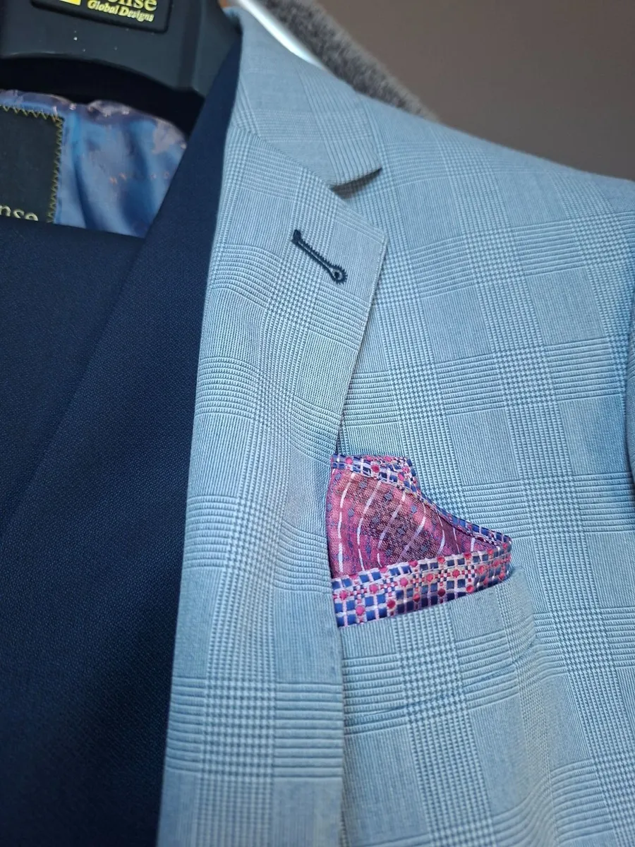 Suit - Image 2