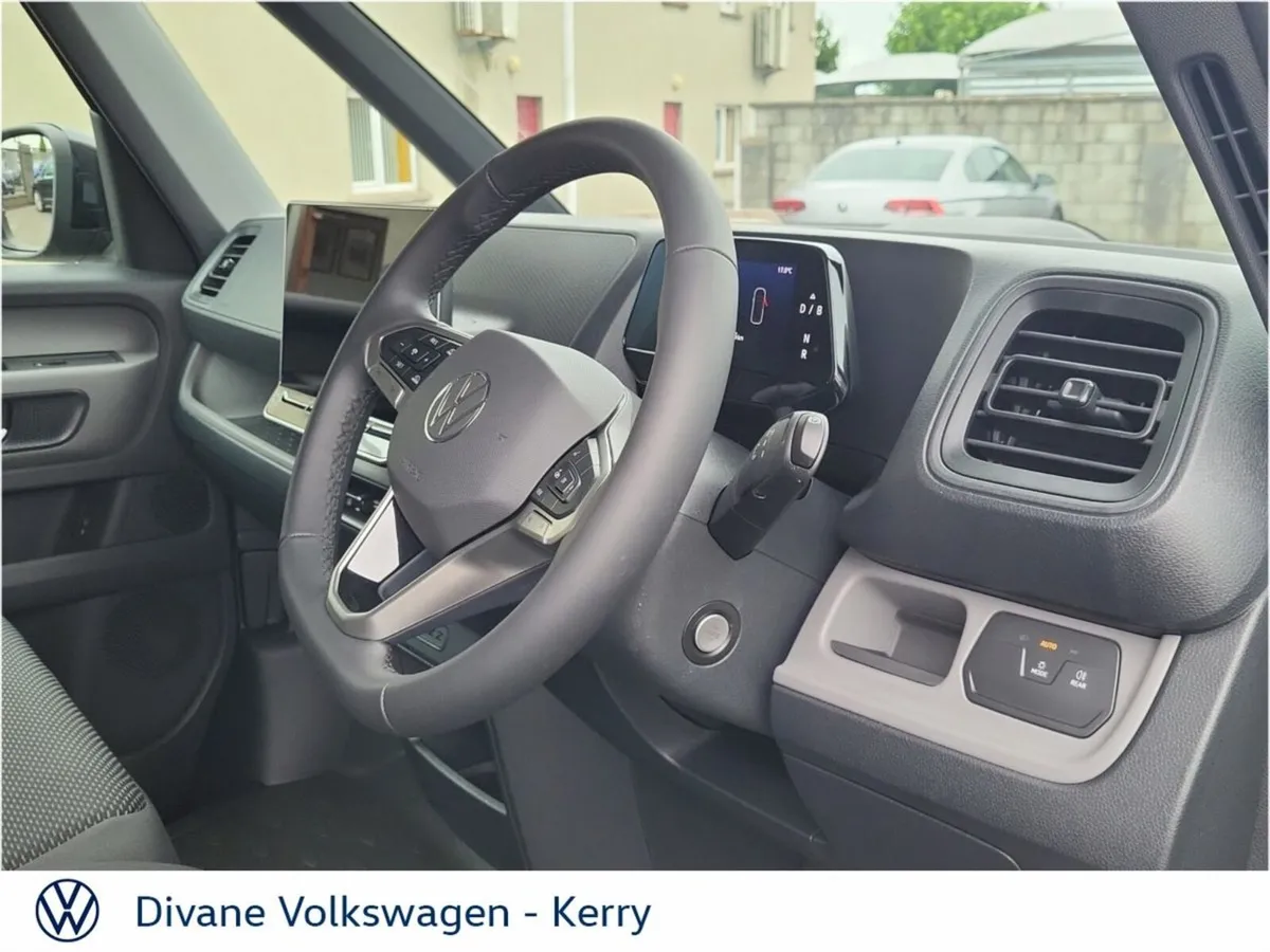 Volkswagen ID.Buzz Cargo EDITION 86KWH 282HP PLUS - Image 4