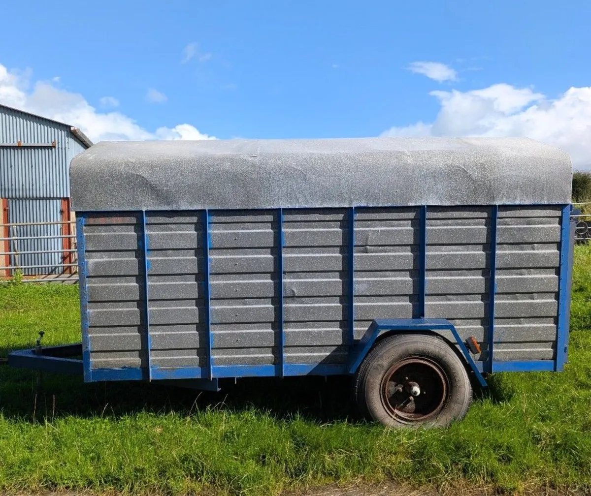 Trailor - Image 1
