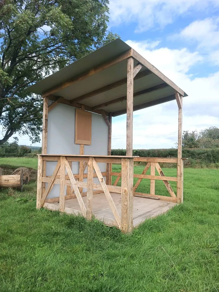 Pergola/stage - Image 3