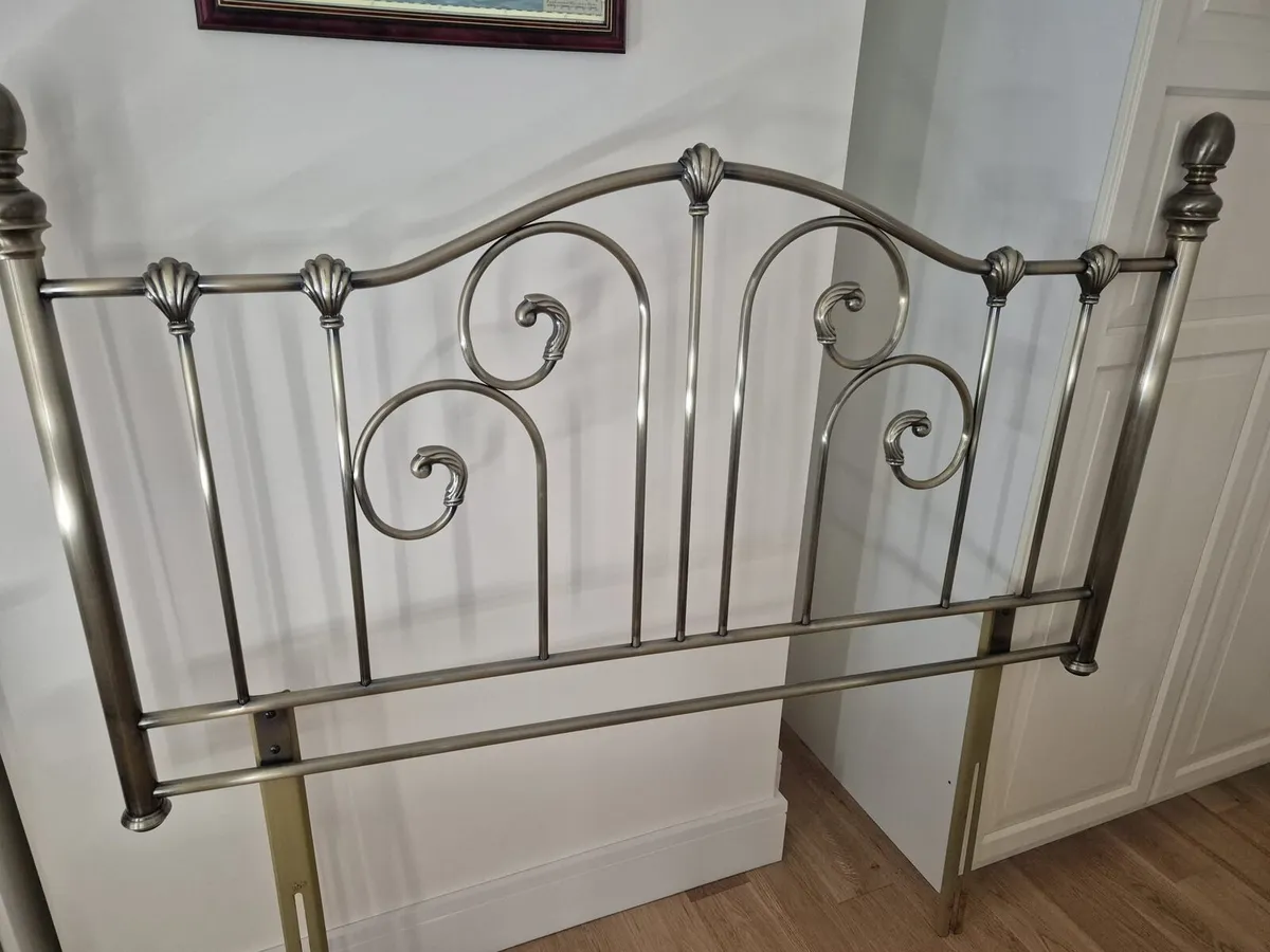 Headboards ornate - Image 3