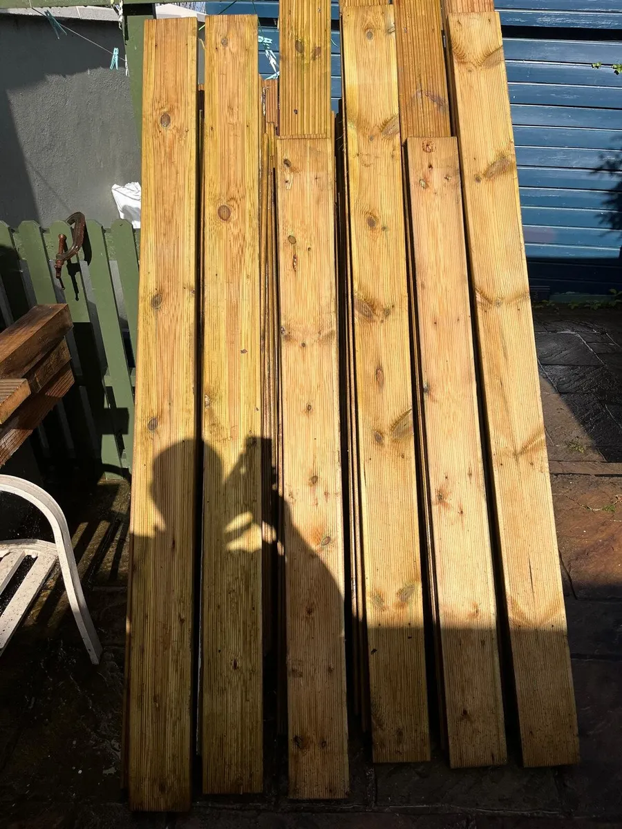 Decking boards - Image 1