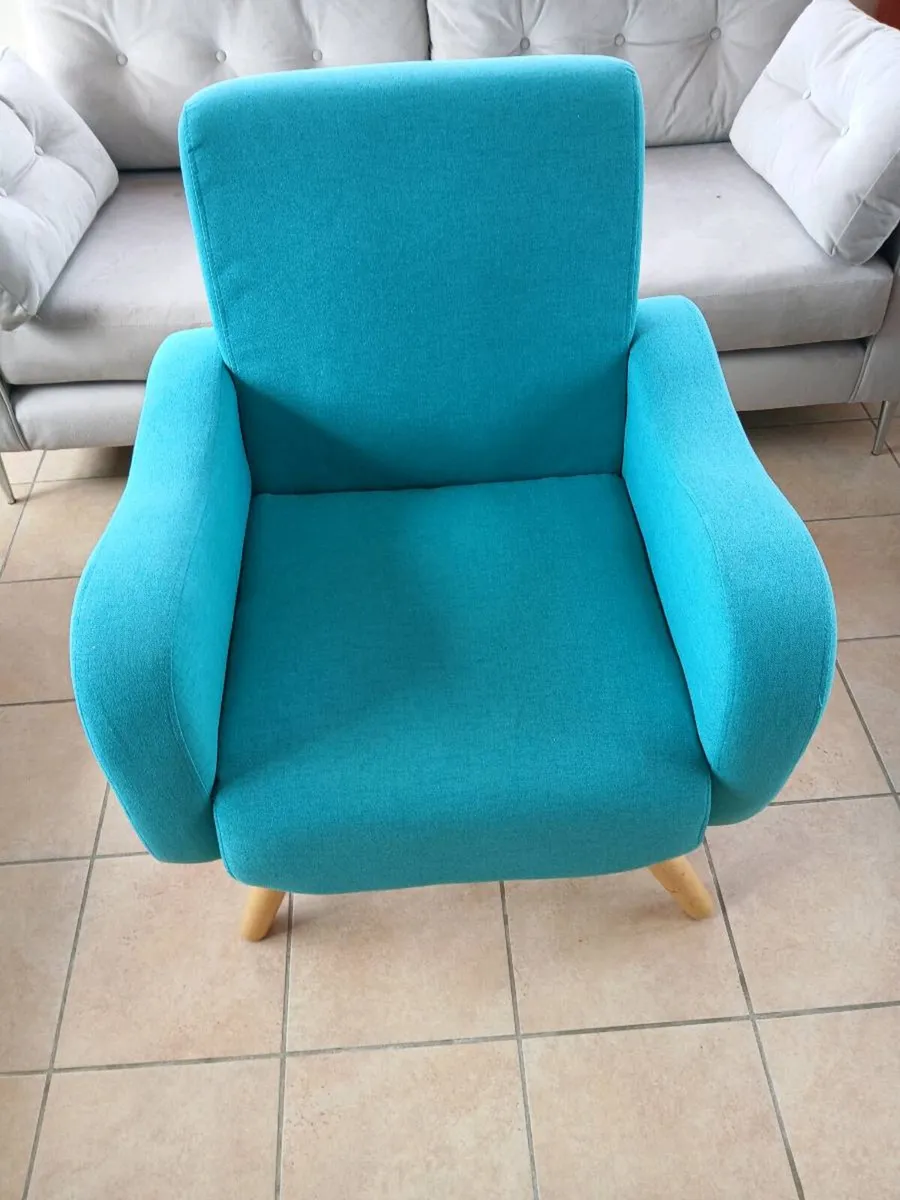 Armchair - Image 1