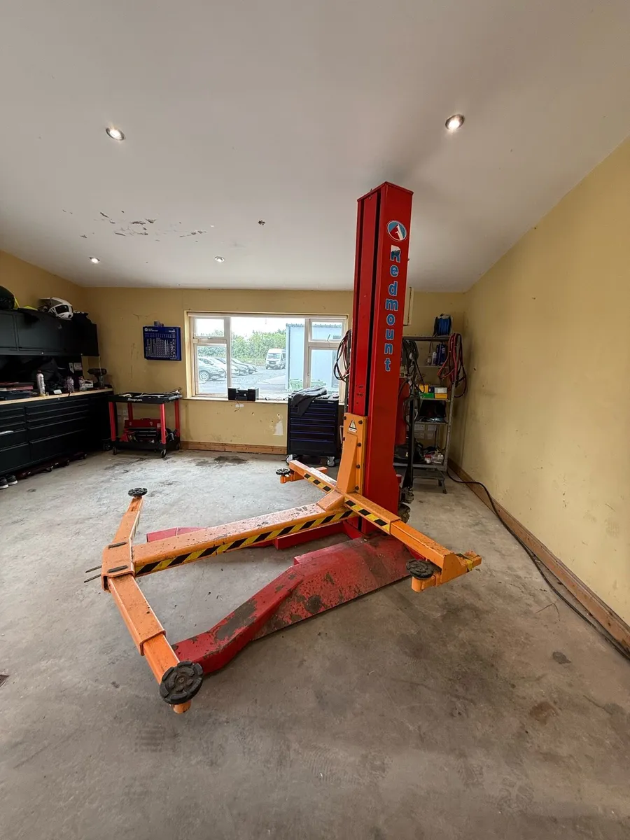 Mobile car lift - Image 1