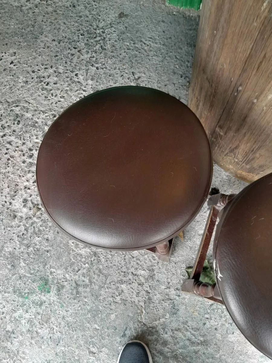 Three  small  bar stools - Image 2