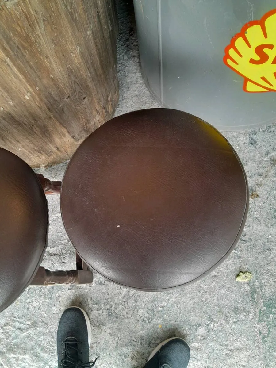 Three  small  bar stools - Image 3