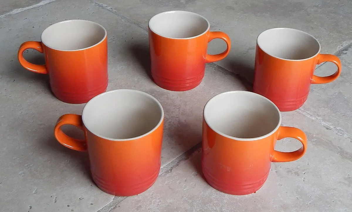 5 Le Creuset Stoneware Flame Mugs - Image 2