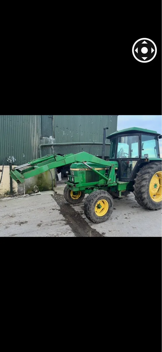 1982 John Deere 2140 - Image 4