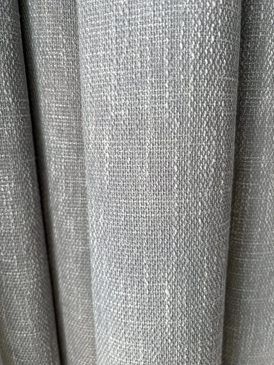Curtains - Image 2