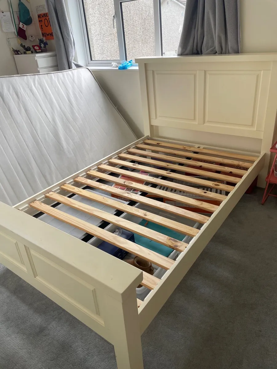 4ft cream bed frame - Image 1