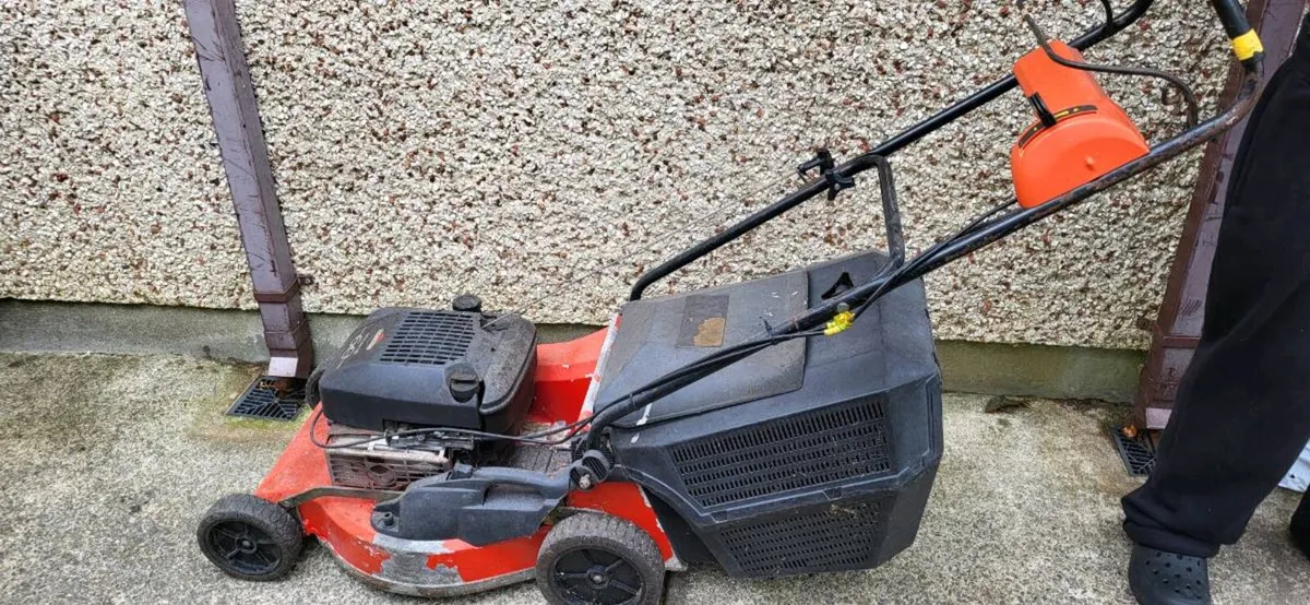 Lawnmower - Image 2
