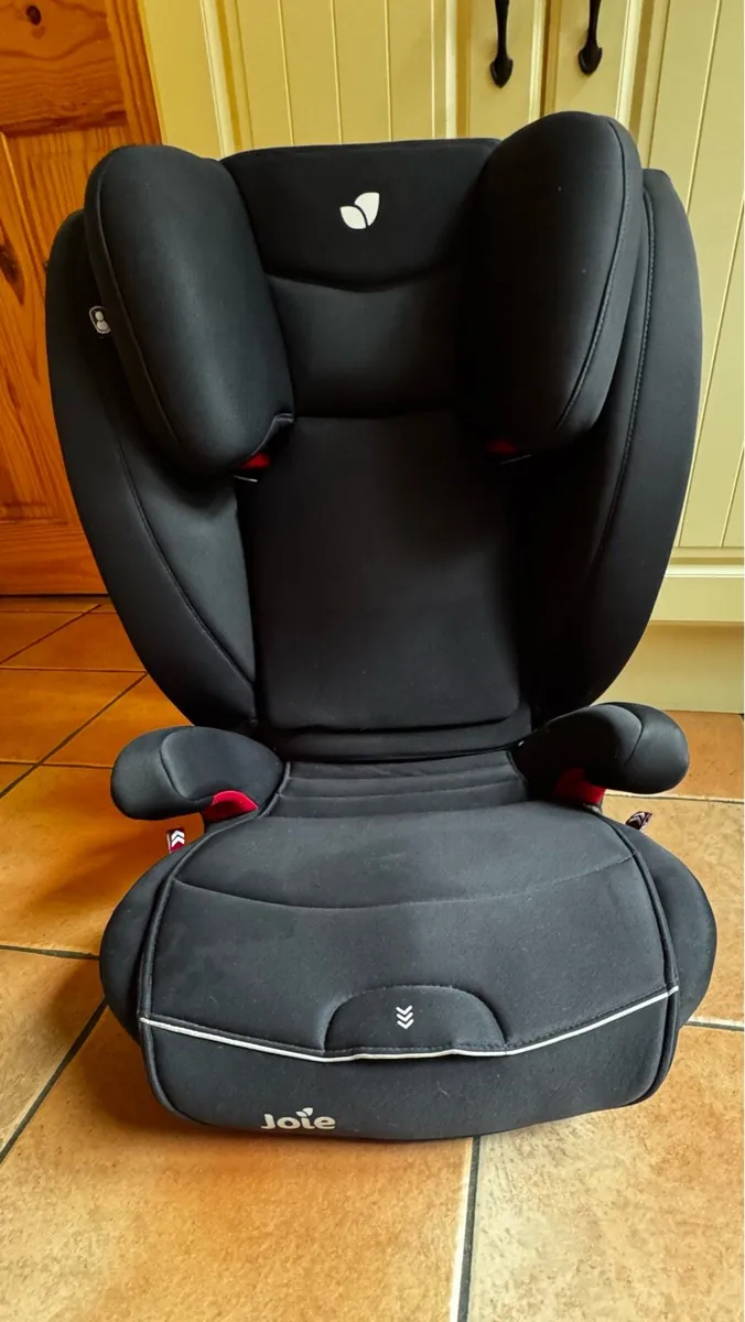 Car Seat - Image 1