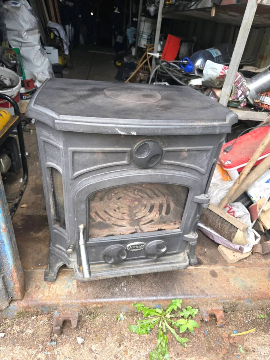 Stove - Image 1