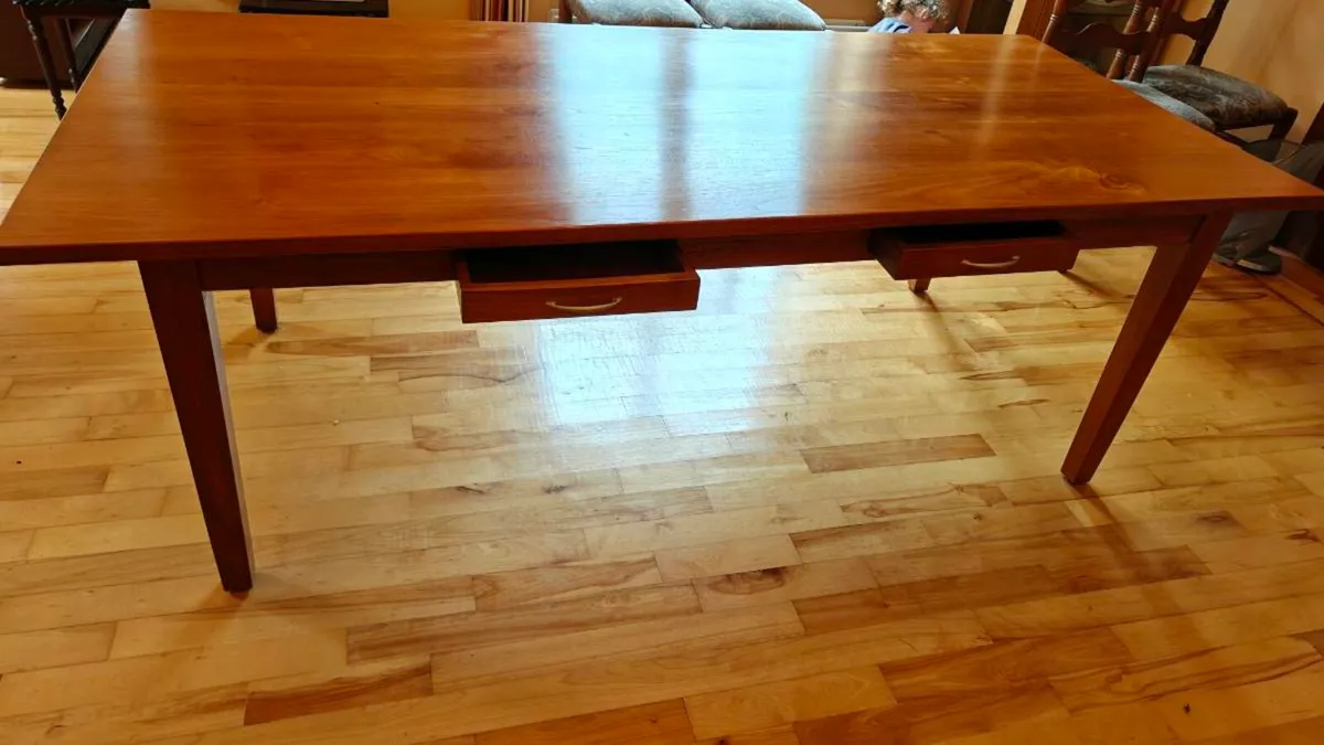 Large dining table - Image 3