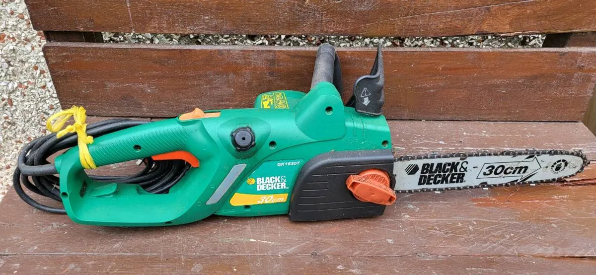 Garden tools - chain saw - Image 2