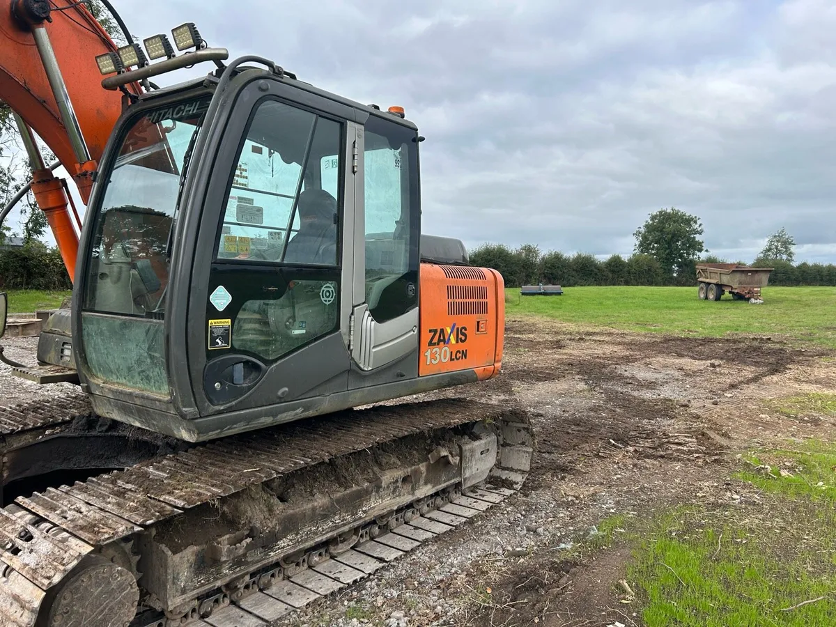 Hitachi zaxis 130-3 - Image 1
