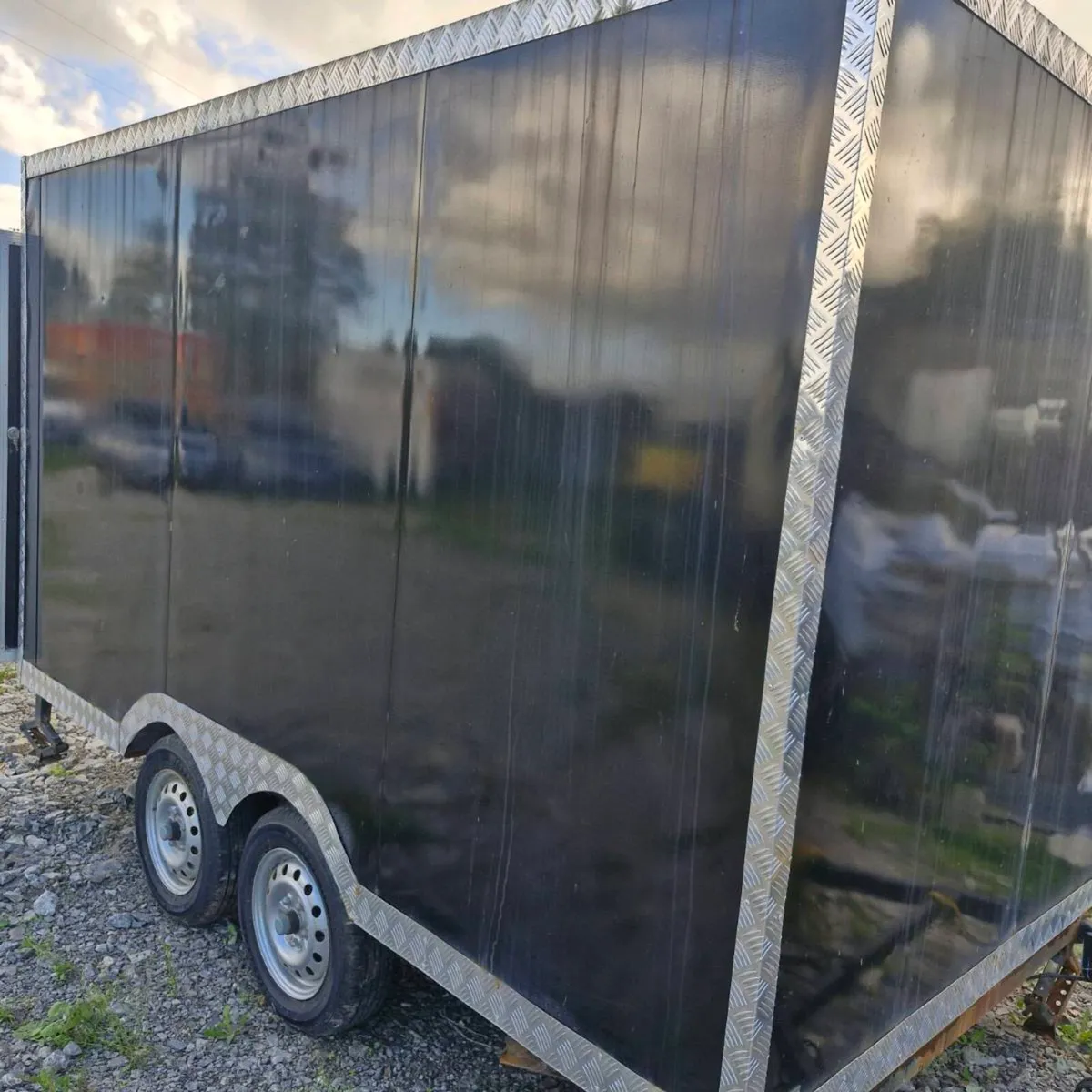 Mobile catering trailer - Image 4