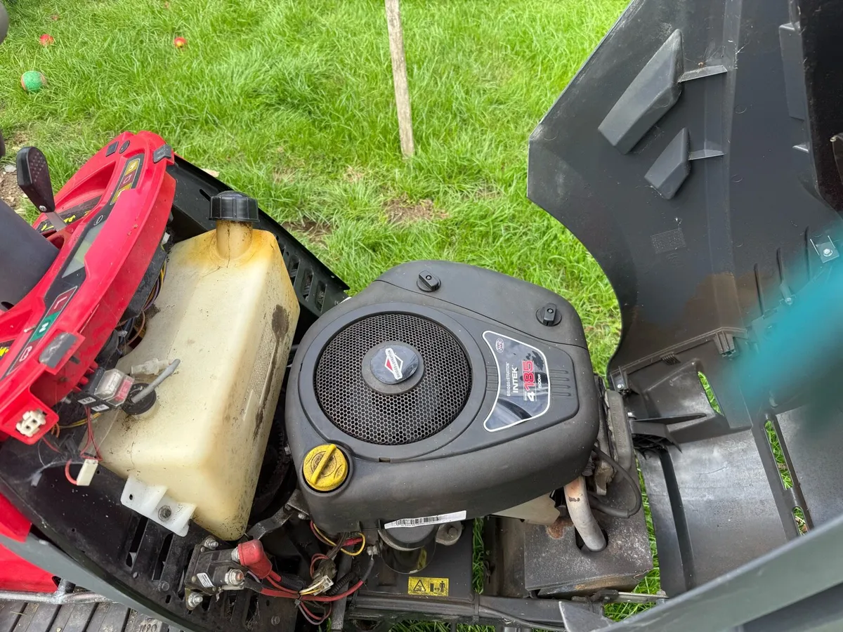 Ride on mower - Image 3