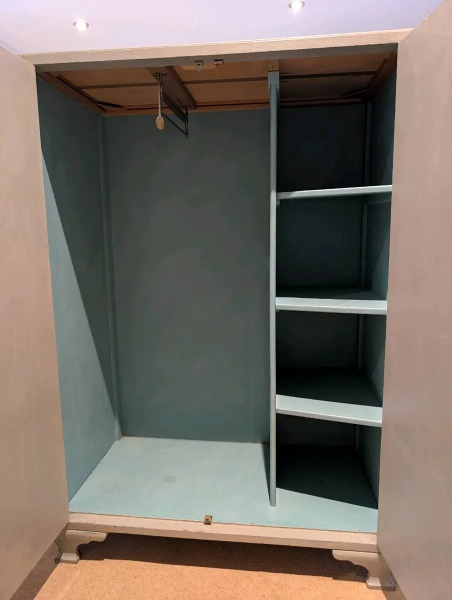 Children's Wardrobe - Image 2