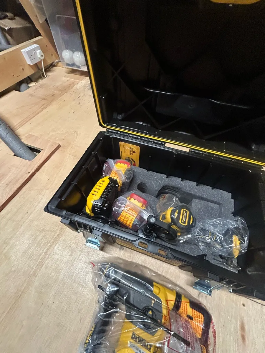 Dewalt combi 54v sds - Image 4