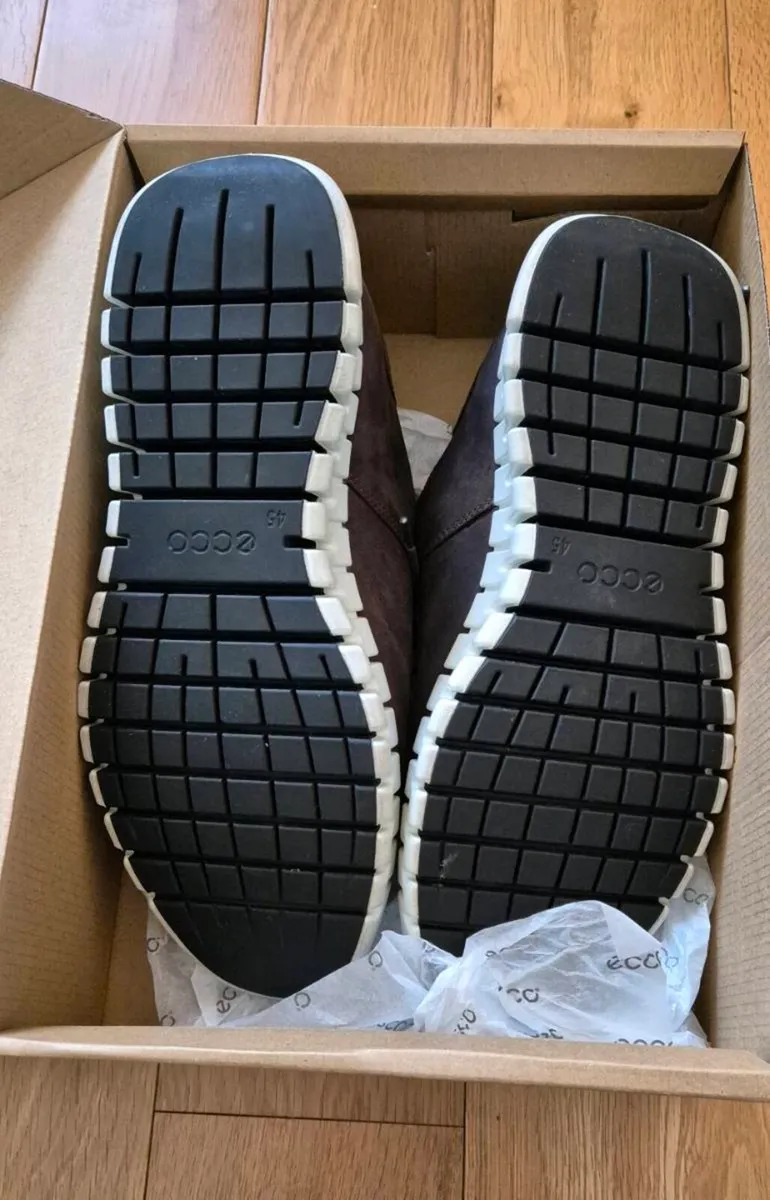 Ecco Mens Trainers - Image 2