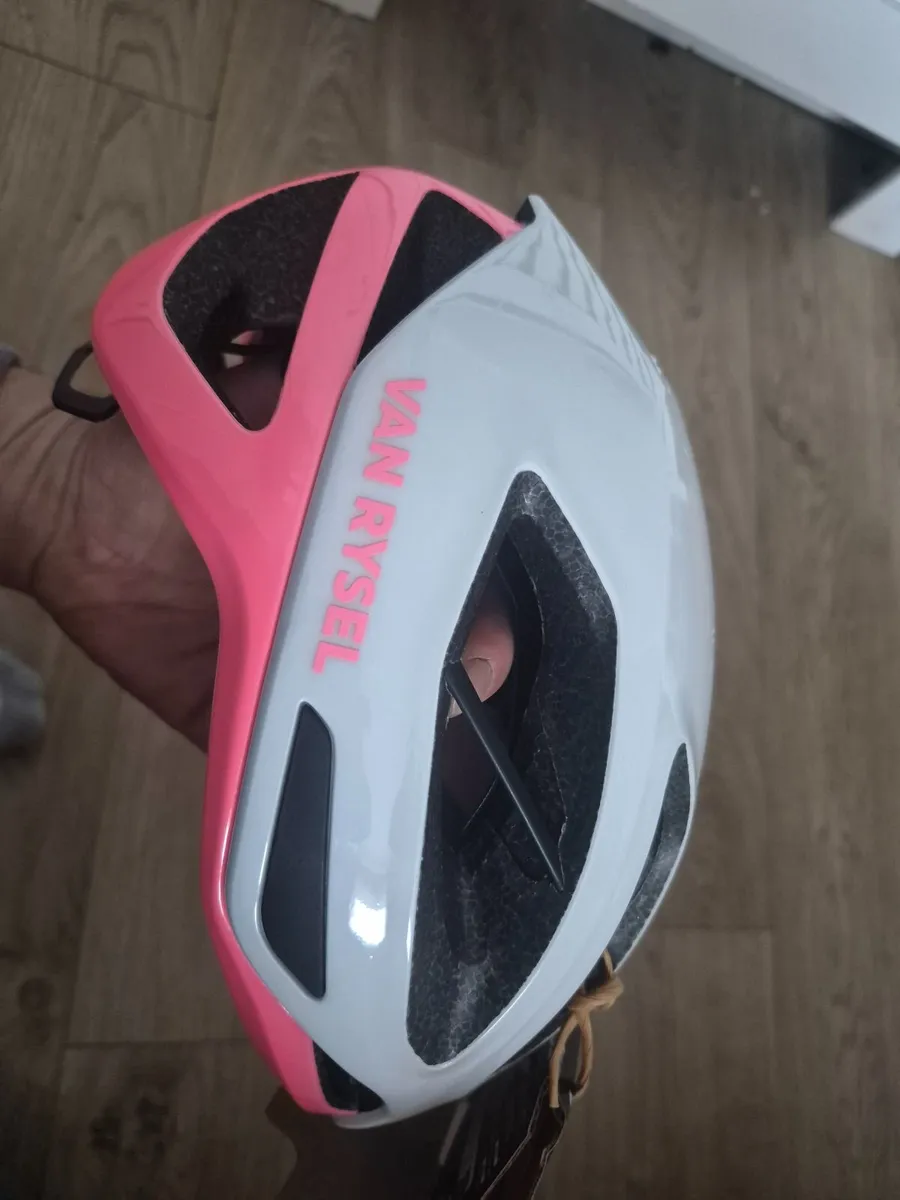 Kids bike helmet size s - Image 3