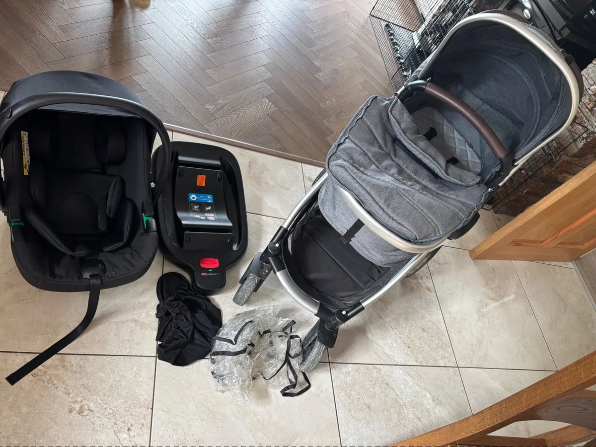 Panorama XT Travel System - Image 1