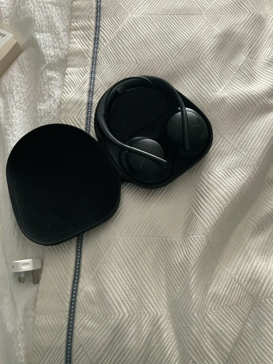 Bose Noise Cancelling Headphones