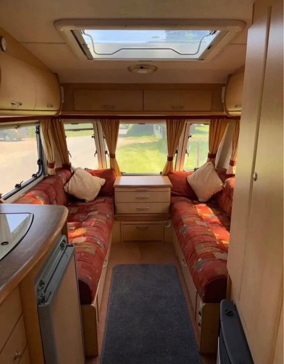 Caravan - Image 3