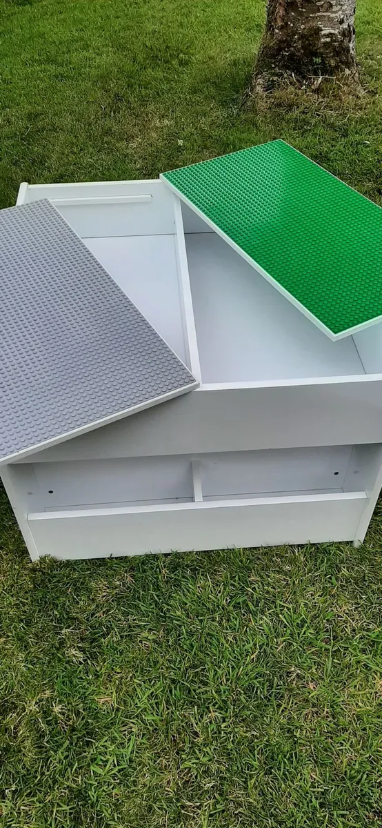 Lego table