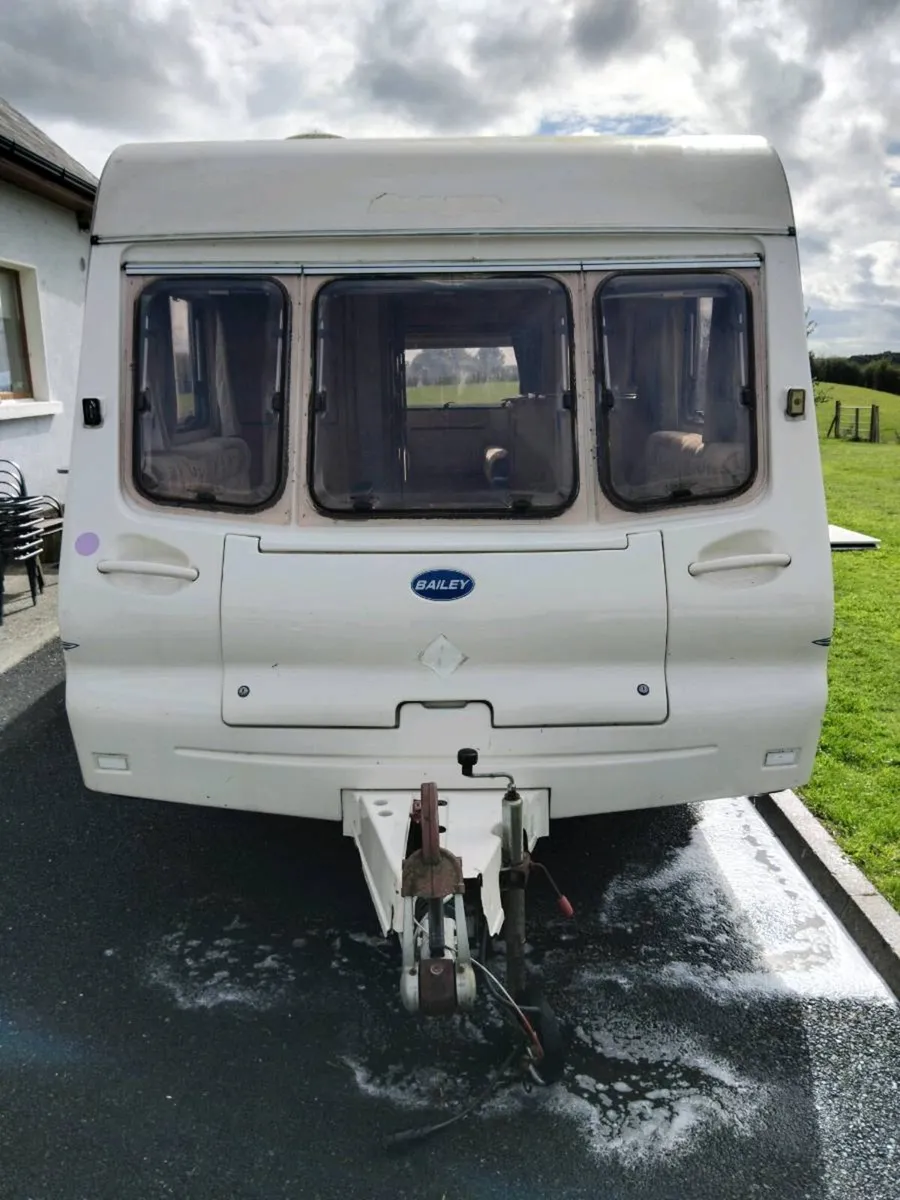 Bailey ranger 5 berth caravan - Image 1