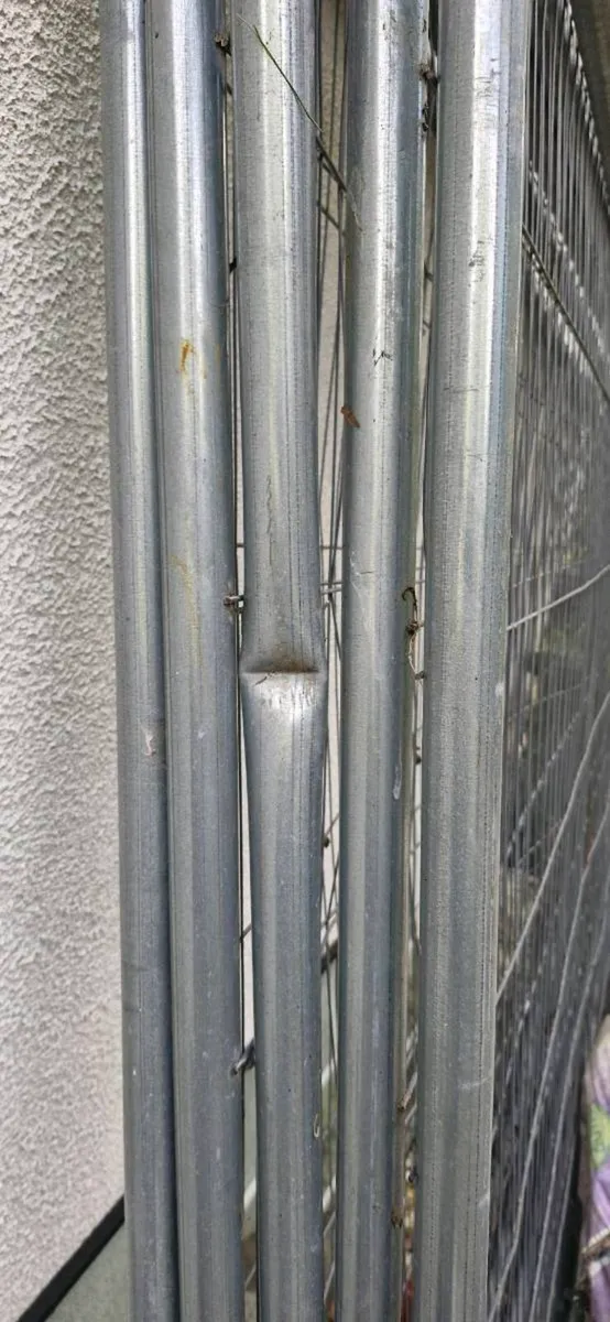 Harris fencing panels x 5 - Image 4
