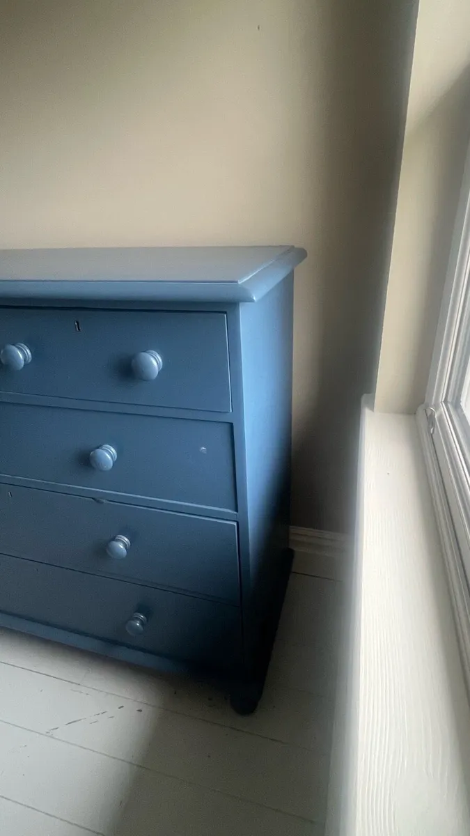 Chest of drawers - Image 2