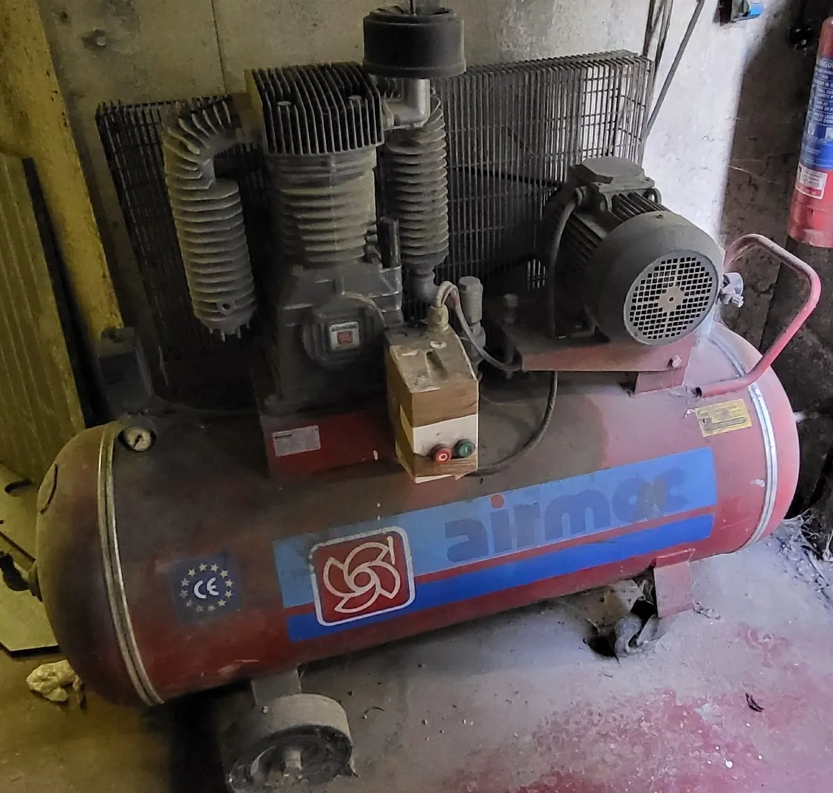 Air Compressor - Image 4