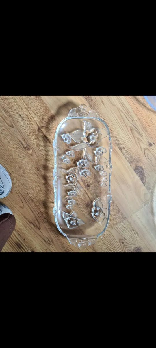 Mikasa Walther Glas "Blossom Time" tray