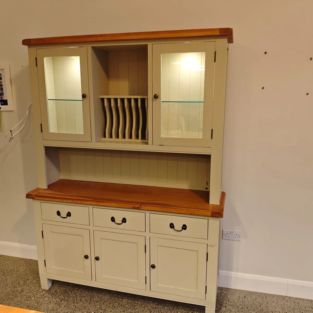 Kitchen dresser - Image 3