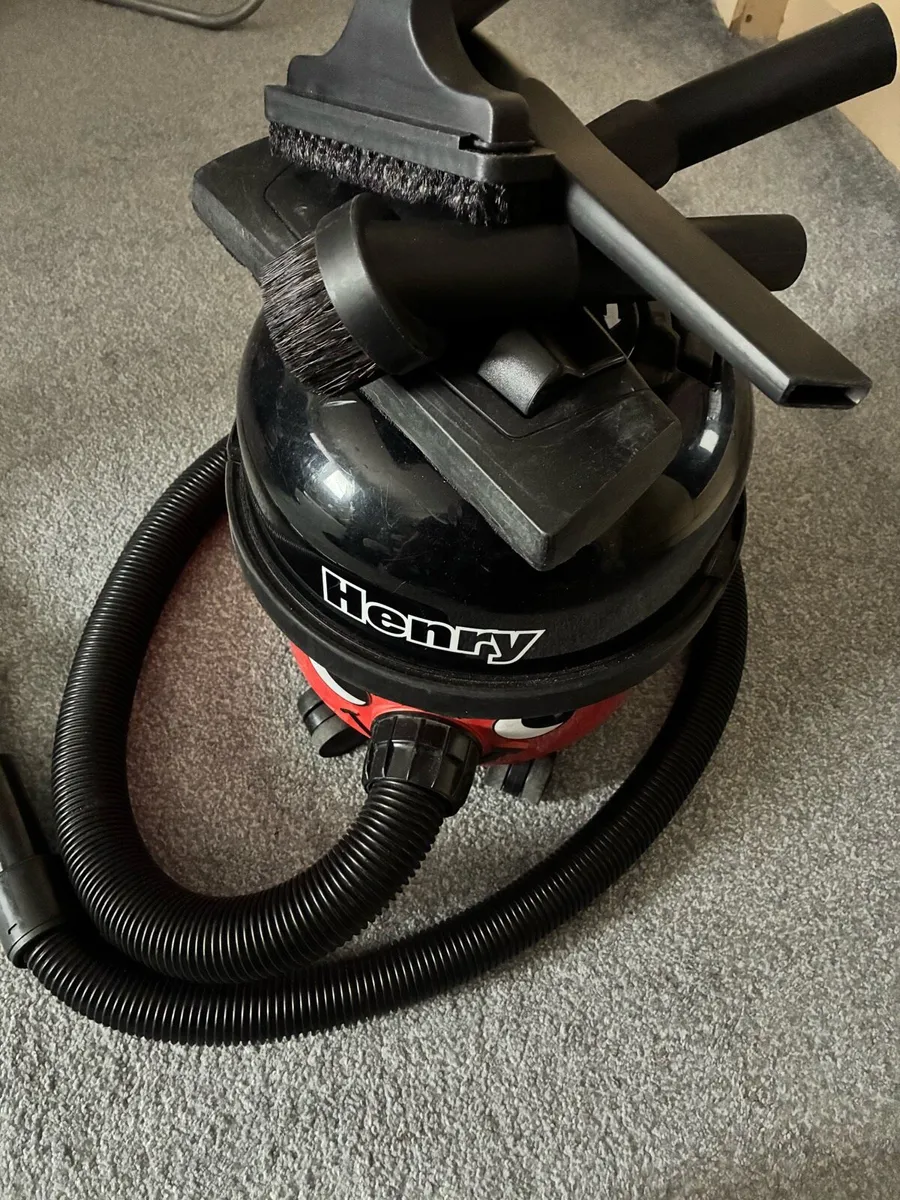 Henry hoover - Image 1