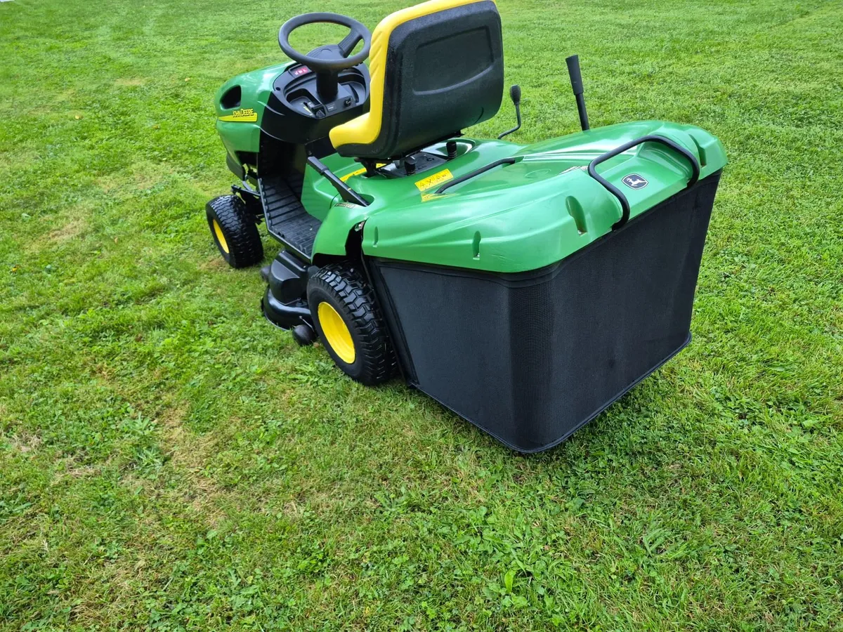 Ride on lawnmower - Image 4