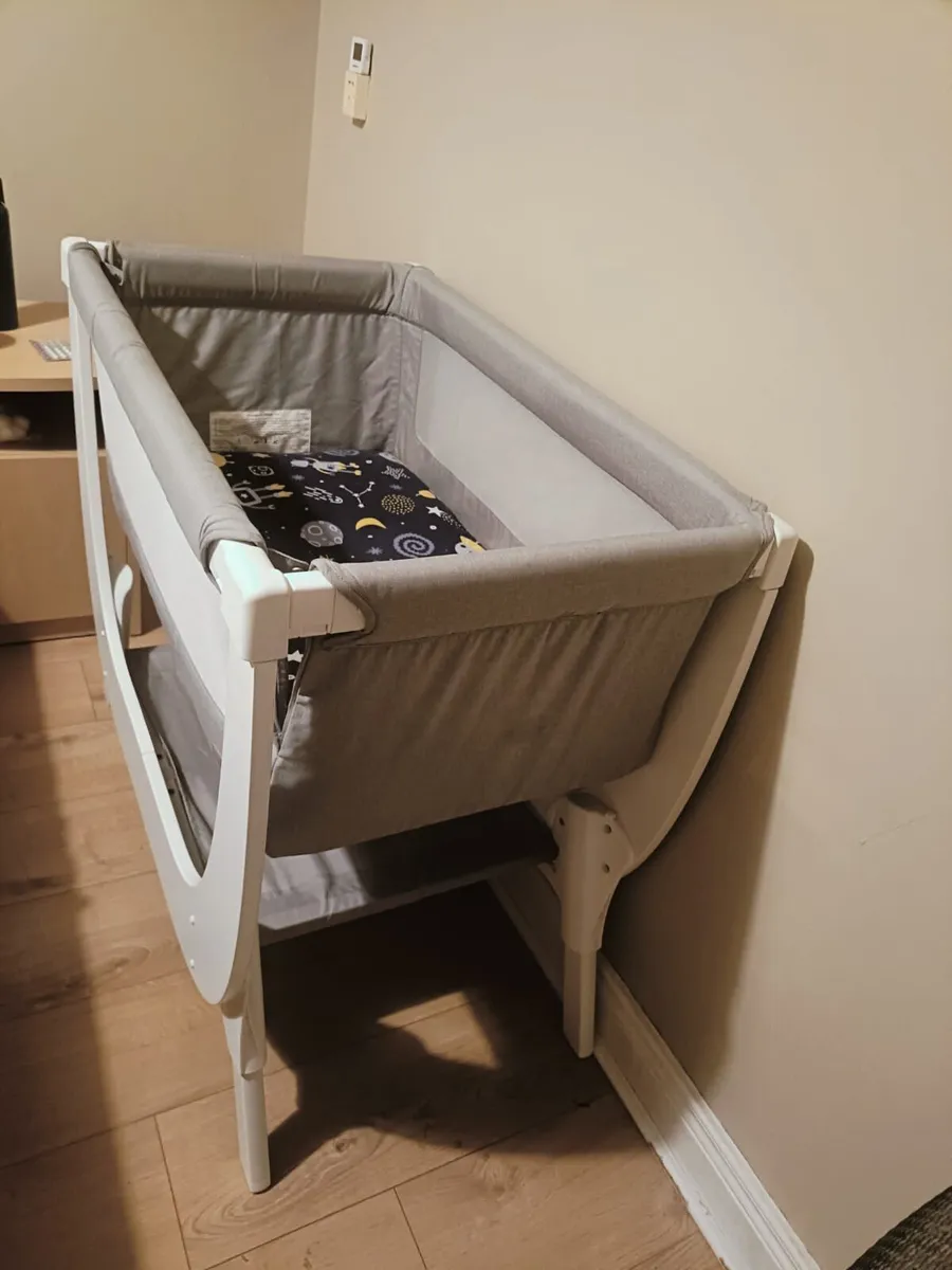 Baby Cot - Schnuggle Airlite - Image 3