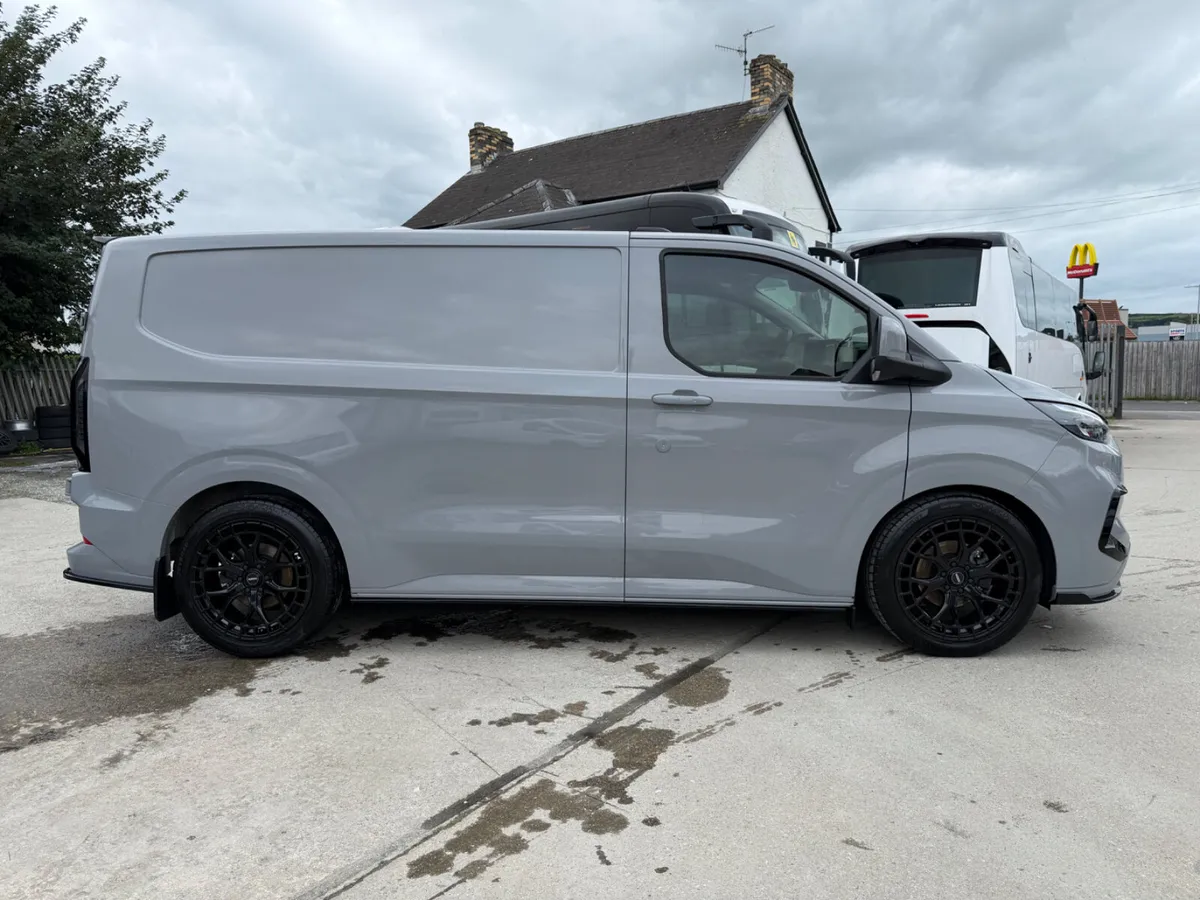 2024 FORD TRANSIT CUSTOM LIMITED - KITTED - Image 2