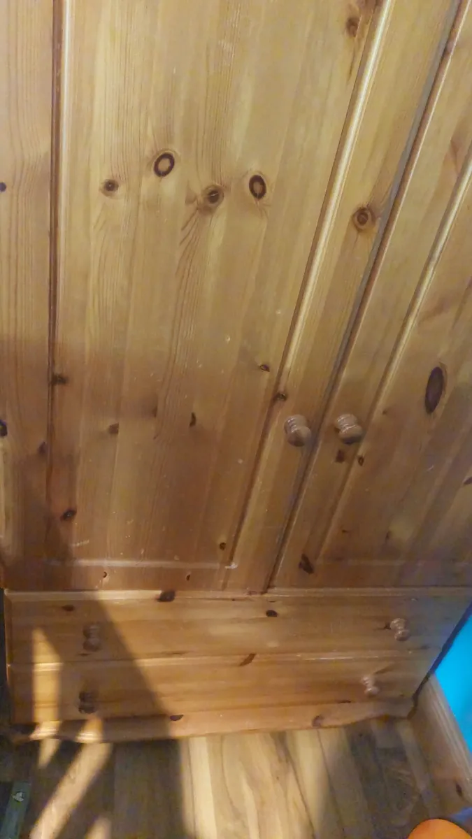 Wardrobes - Image 2