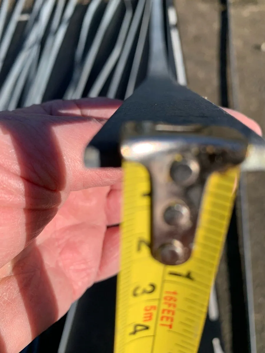Galvanised steel. - Image 3