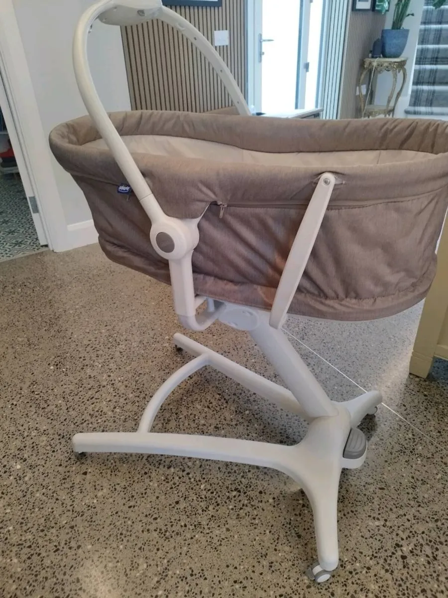 Chicco 4 in 1 - Image 2