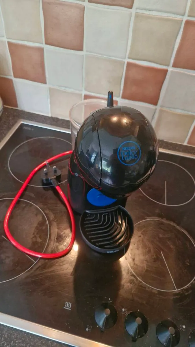 Nescafe Dolce Gusto Coffee Machine