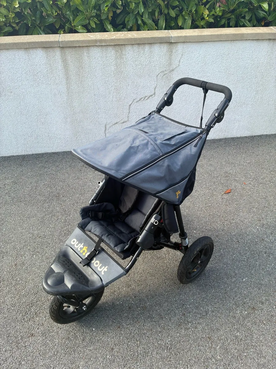 Out & about buggy - Image 2