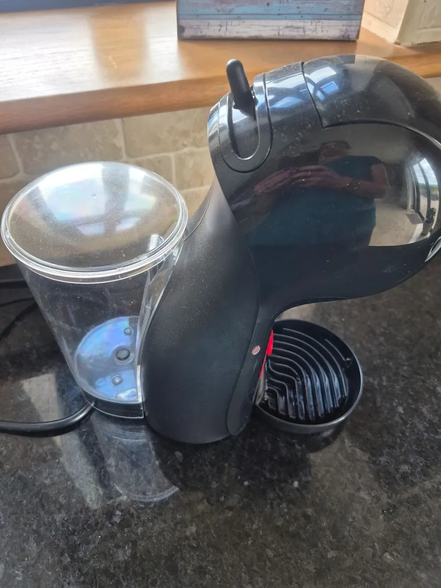 De’Longhi Dolce Gusto Piccolo XS Coffee Machine – - Image 3