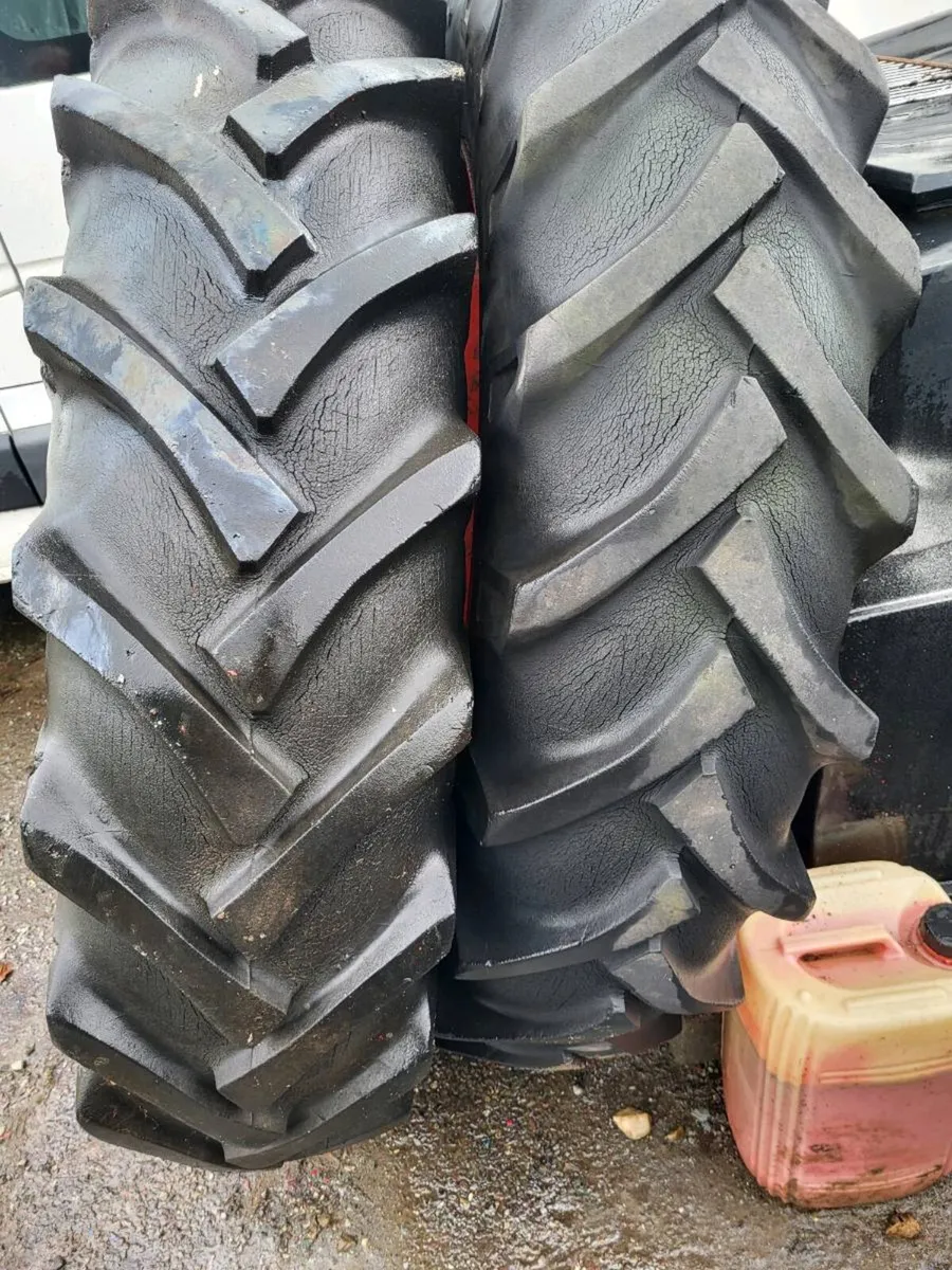 David brown 990 tractor wheels13.6 36 70% tread - Image 1
