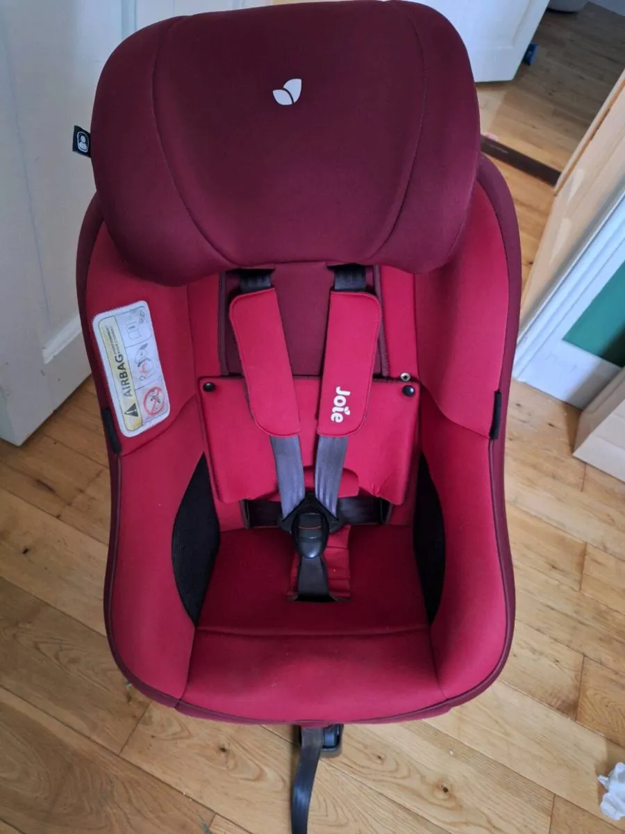Joie 360 car seat - Image 3