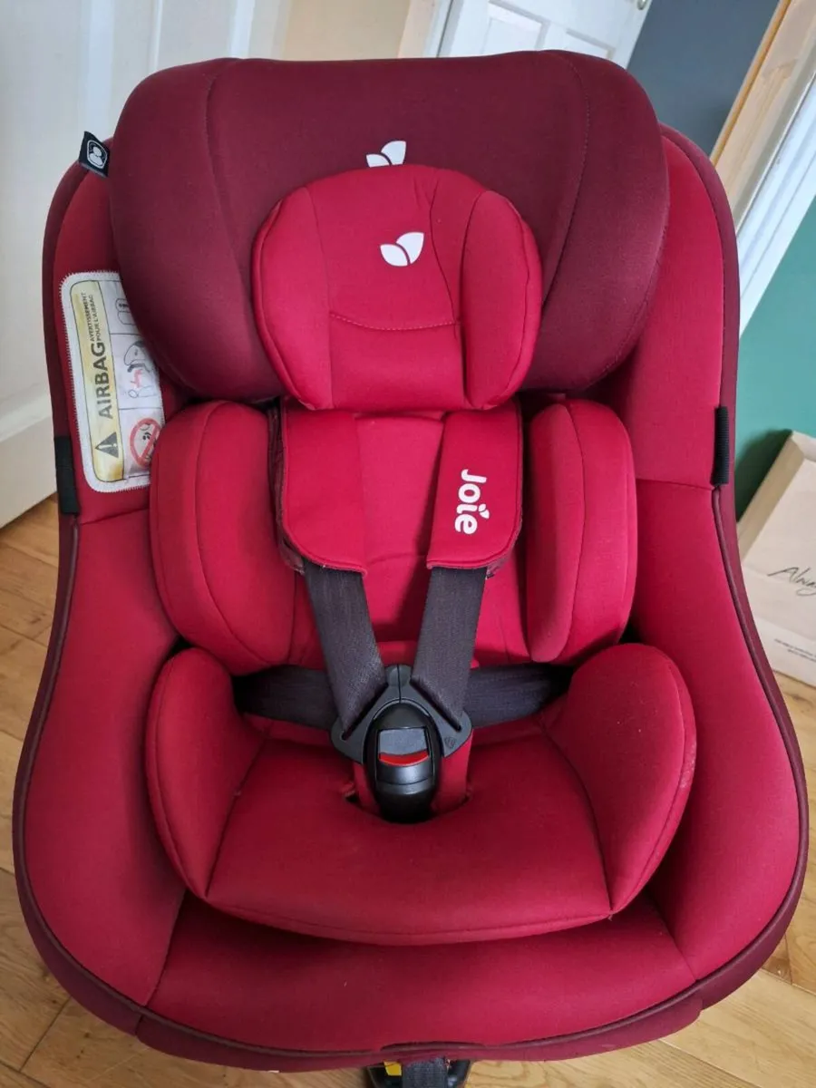 Joie 360 car seat - Image 1