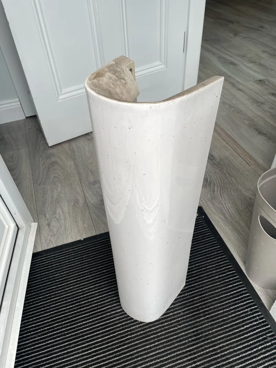 Sink Pedestal